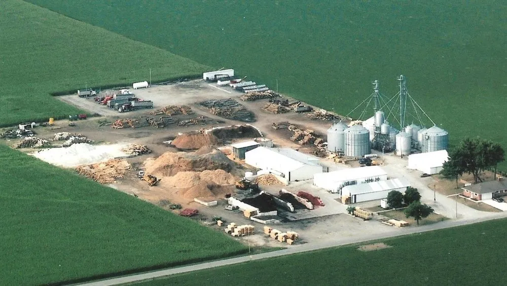 Reliable lawn care service in Leipsic, OH - Wagner Farms & Sawmill