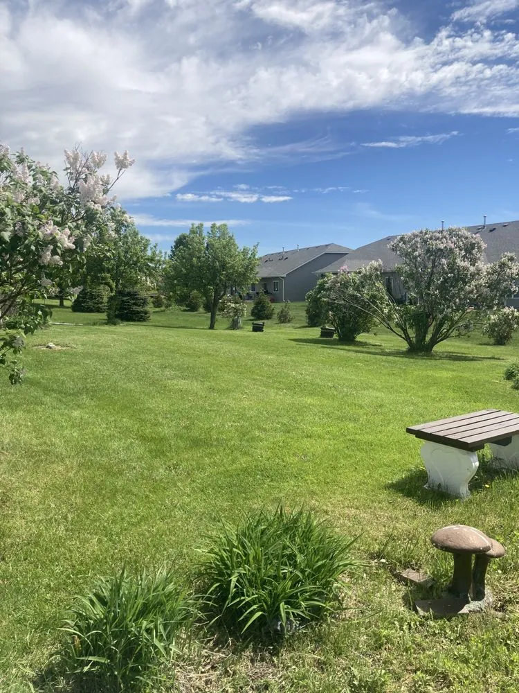 Reliable yard cleanup service experts serving Machesney Park, IL - Wagners Lawn Service