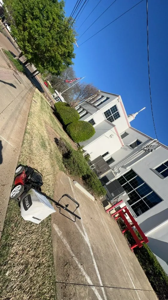 Local residential landscaping in Ripley, TN by Wakefield’s L&L Services