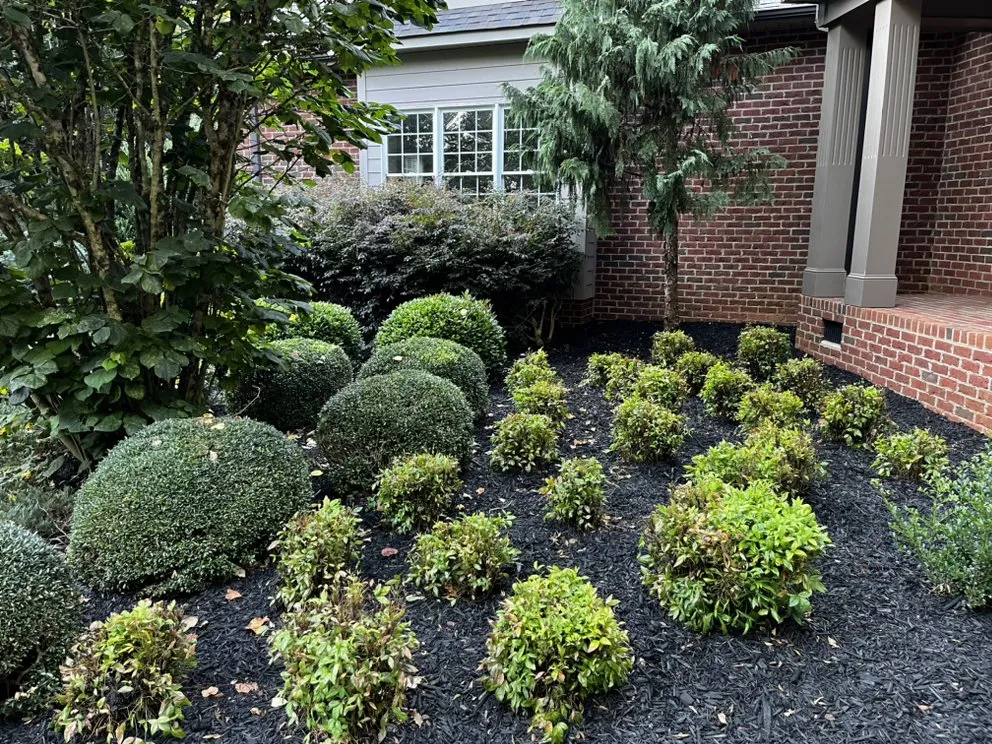 Custom garden landscaping in Rutherfordton, NC - Walker & McCraw Landscaping