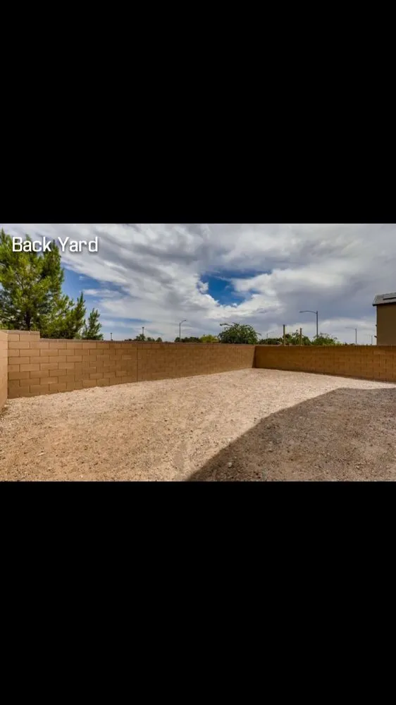 Professional lawn care service experts serving Las Vegas, NV - Walker Landscape Maintenance