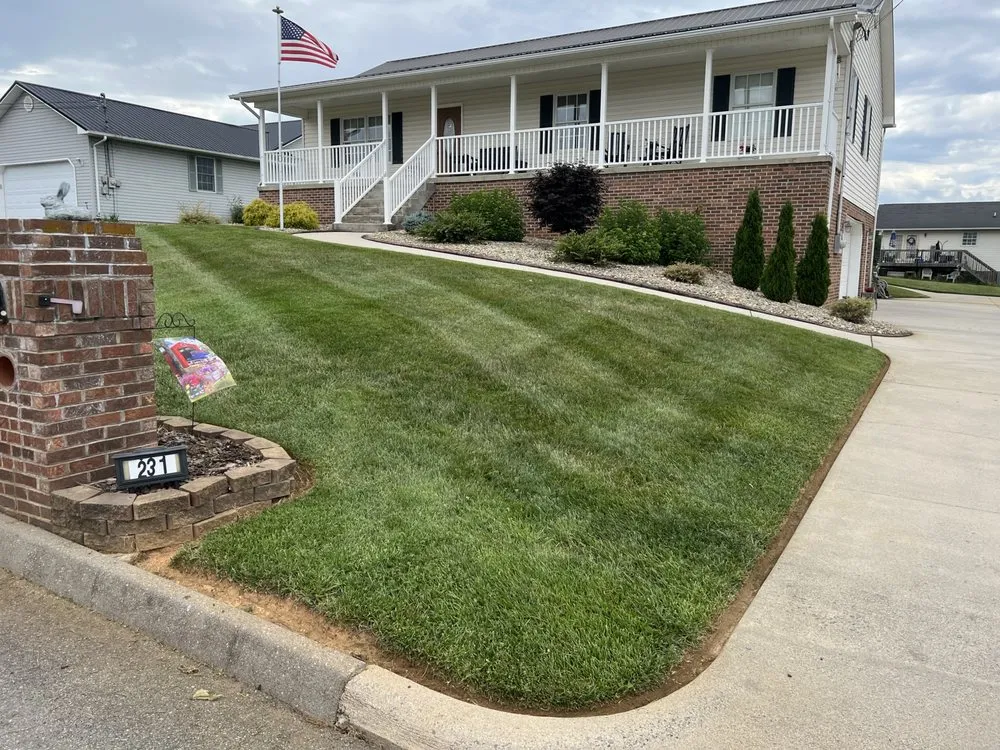 Affordable garden landscaping in Church Hill, TN by Walker Mowing Services