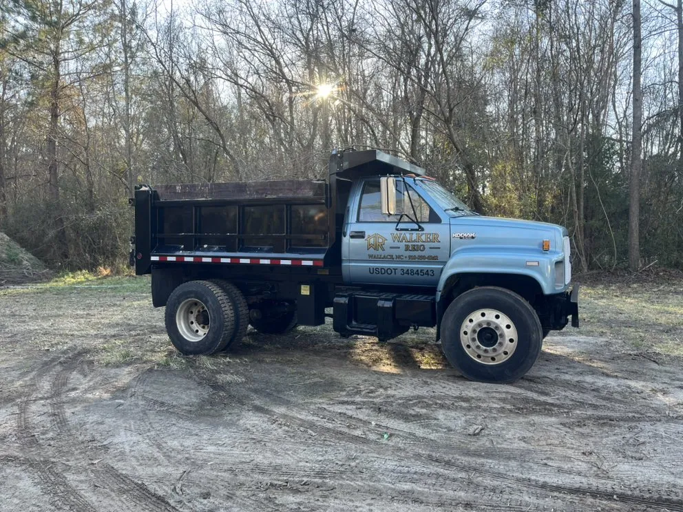 Professional outdoor landscaping in Garland, NC - Walker REIG