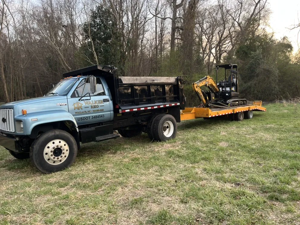 Reliable lawn mowing service in Garland, NC - Walker REIG