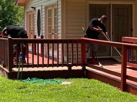 Walkers Lawn Service Logo