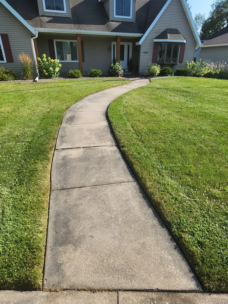 Trusted lawn care service in Waupun, WI by Walker’s Quality Lawn Service