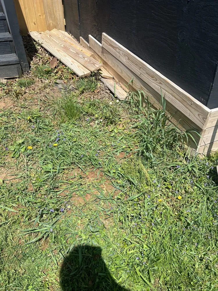 Custom garden landscaping for homes across Stewartstown, PA - Walkers Services