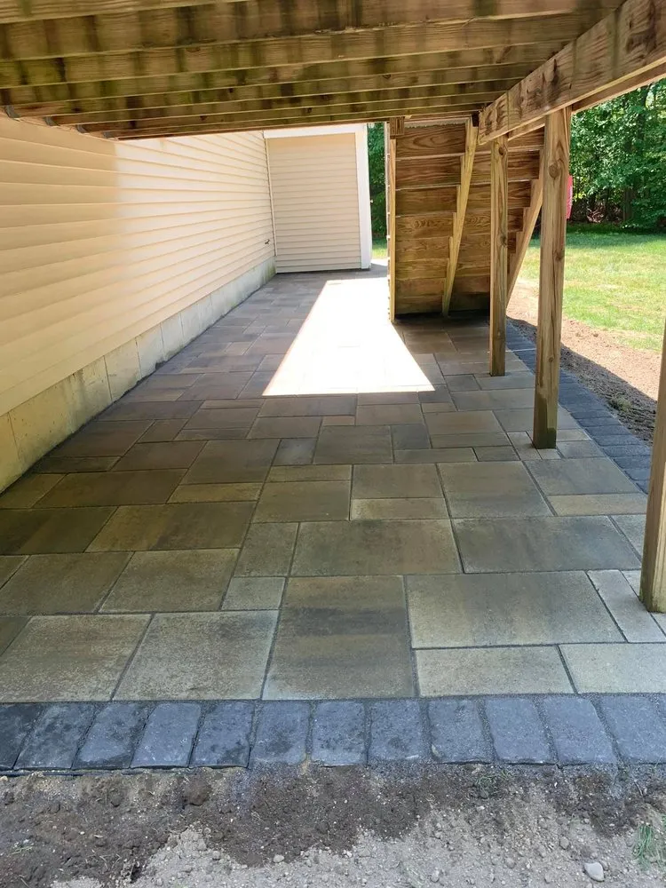 Top-rated outdoor landscaping experts serving Bridgewater, MA - Walkways By Andrew