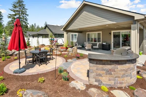 Wall and Company Logo