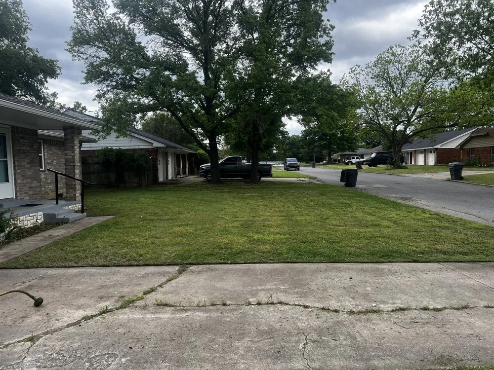 Affordable landscaping services for year-round maintenance across Ardmore, OK - Wall Lawn Service