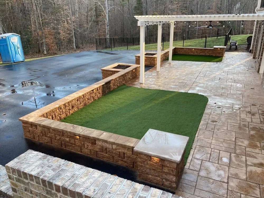 Local landscape installation in Sandston, VA by Wall Stone