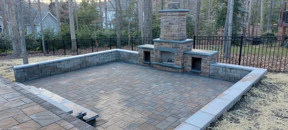 Local yard maintenance experts serving Sandston, VA - Wall Stone