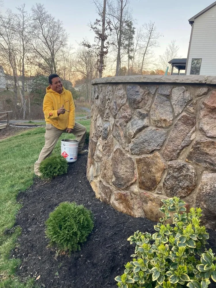 Top-rated residential landscaping for beautiful yards across Sandston, VA - Wall Stone