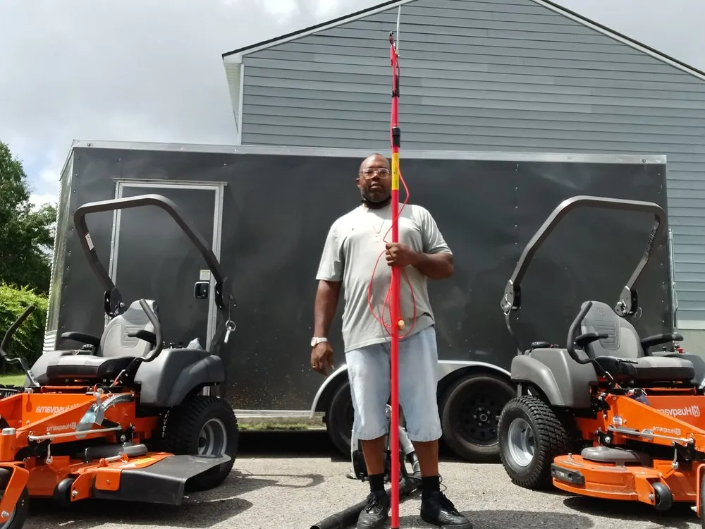 Local garden landscaping for year-round maintenance in Hinesville, GA by Wallace Commercial & Residential Landscaping .