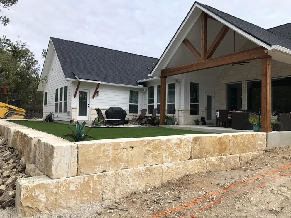 Top-rated yard cleanup service in Spring Branch, TX by Wallace Construction
