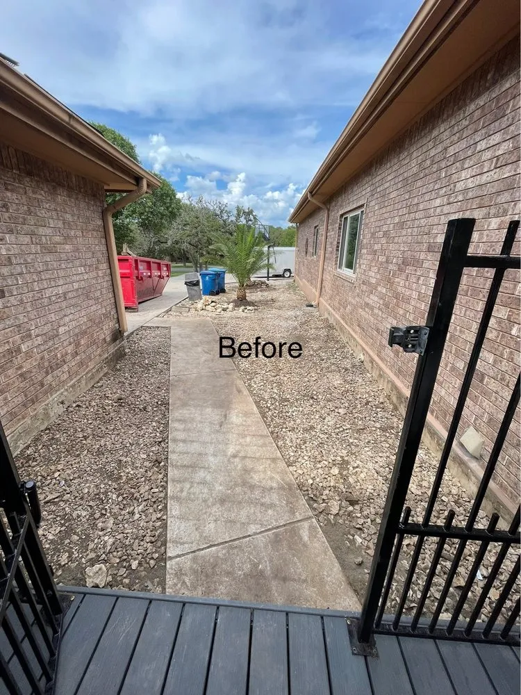 Top-rated lawn care service for residential properties in Spring Branch, TX by Wallace Construction