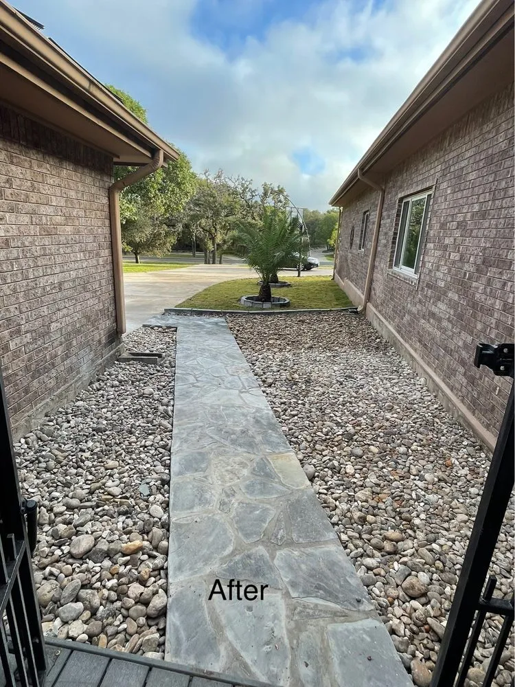 Professional garden landscaping experts serving Spring Branch, TX - Wallace Construction