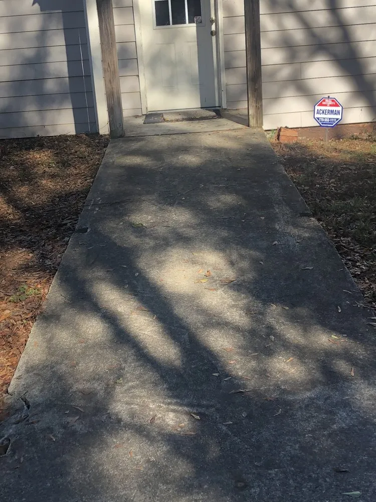 Local lawn mowing service in Lawrenceville, GA by Wallace Lawn Care