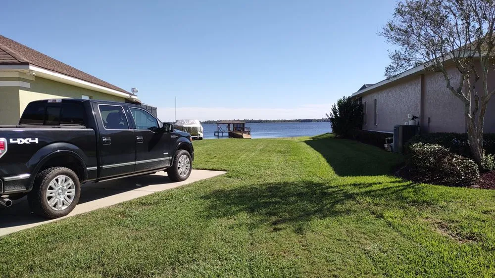 Affordable yard cleanup service in Winter Haven, FL by Wallace The Lawn Guy