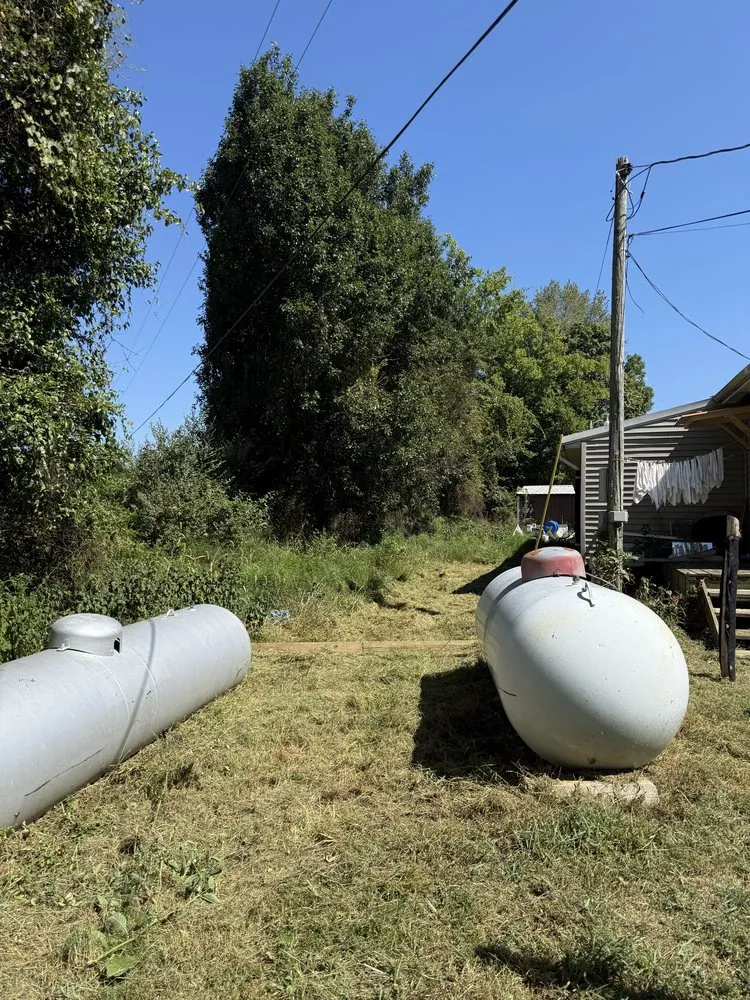 Expert outdoor landscaping in Leitchfield, KY - Wallaces Handyman and Landscaping Services