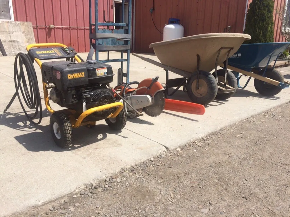 Trusted landscape design experts serving Brownstown Charter Township, MI - Wallaces Superior Outdoor Services