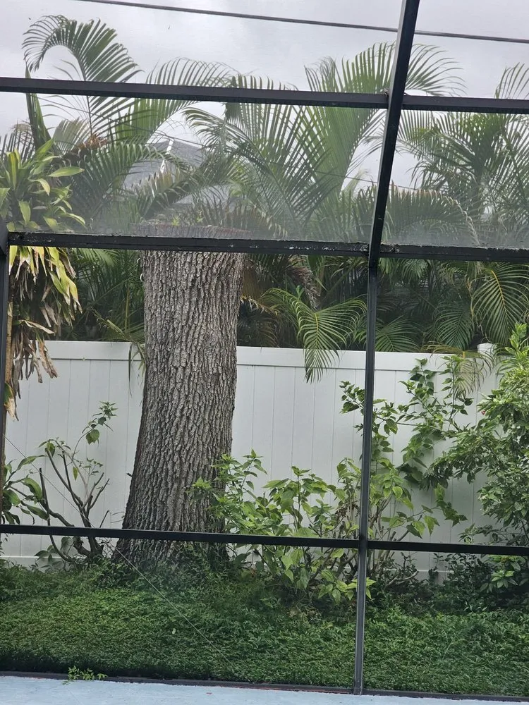 Trusted lawn care service with custom design in Arcadia, FL by Walling Tree Service