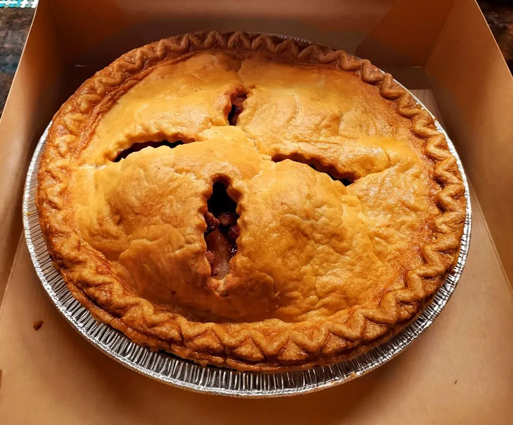 Custom yard cleanup service for beautiful yards across Kennebunk, ME - Wallingford Farm