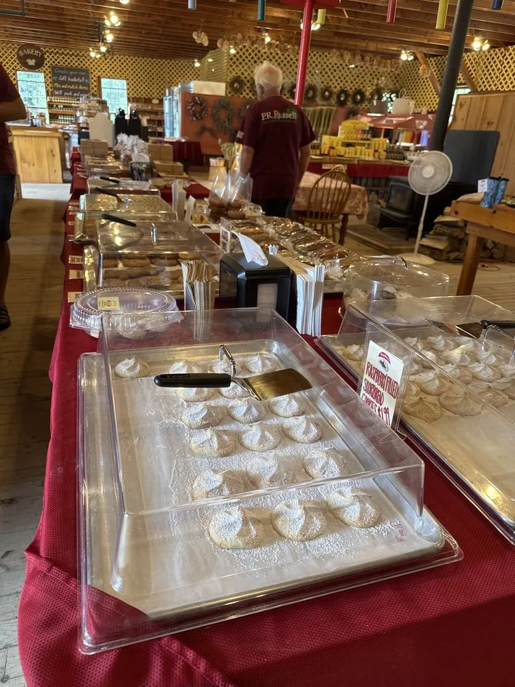 Professional garden landscaping experts serving Kennebunk, ME - Wallingford Farm