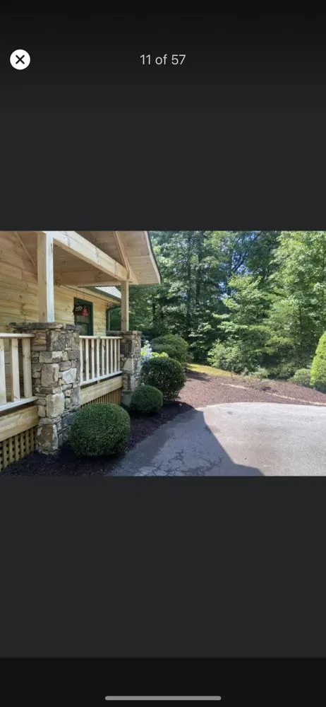 Custom outdoor landscaping in East Flat Rock, NC - Walnut Cove
