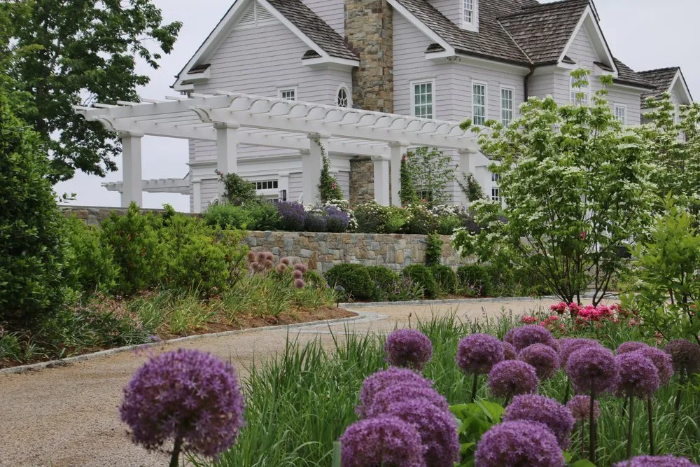 Professional outdoor landscaping in Annapolis, MD by Walnut Hill Landscape Company