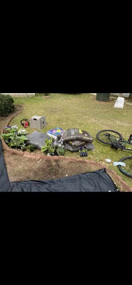 Professional garden landscaping in North Augusta, SC - Walnut Trimmers