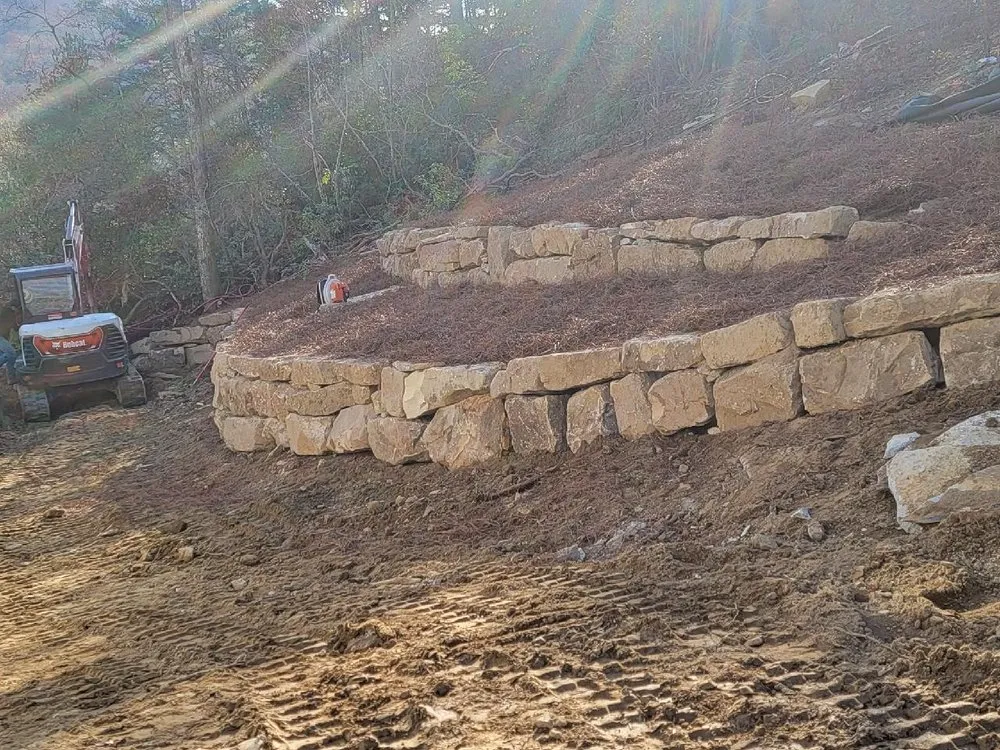 Reliable yard maintenance in Glenville, NC - Walnut Valley Landscapers