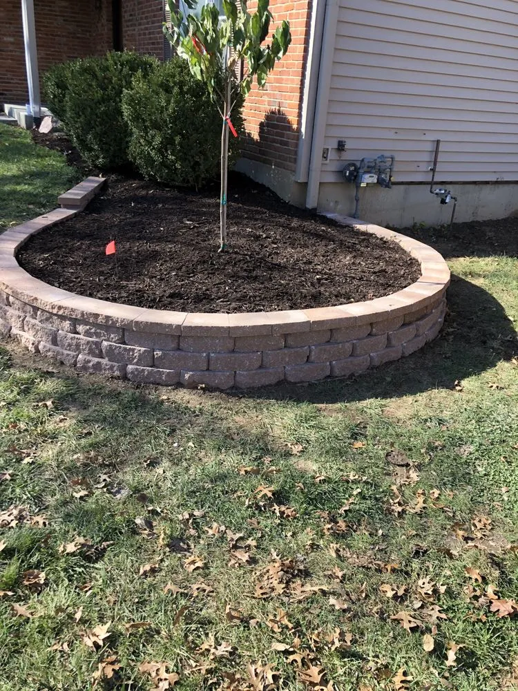 Top-rated residential landscaping for residential properties in Ofallon, IL by Walter Landscaping