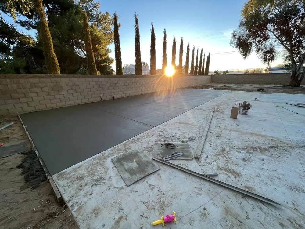 Professional lawn care service in Palmdale, CA - Walter's Concrete