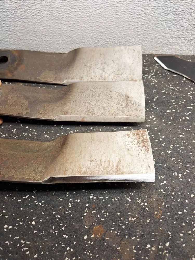 Custom yard cleanup service experts serving Cedar Rapids, IA - Walt's Lawn Care & Maintenance