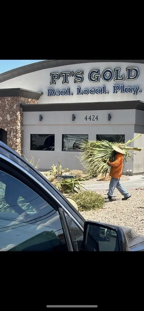 Local lawn mowing service for residential properties across Las Vegas, NV - Walt's Tree Service