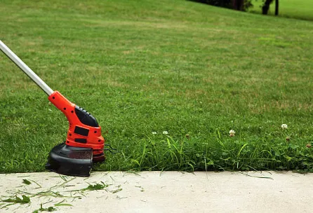 Custom garden landscaping with custom design in Kansas City, MO by Wame Lawncare