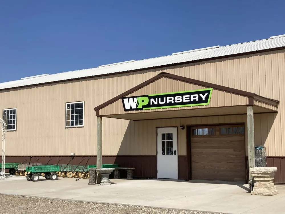 Expert garden landscaping experts serving Cedar Falls, IA - Wapsie Pines Lawncare & Landscaping