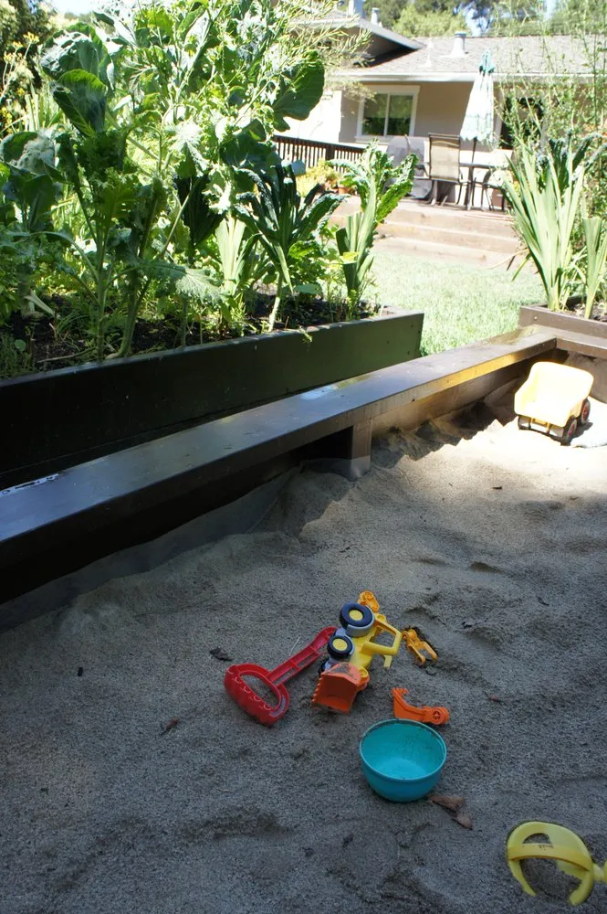 Reliable residential landscaping for beautiful yards in Danville, CA by Waratuke Nursery and Gardening Services