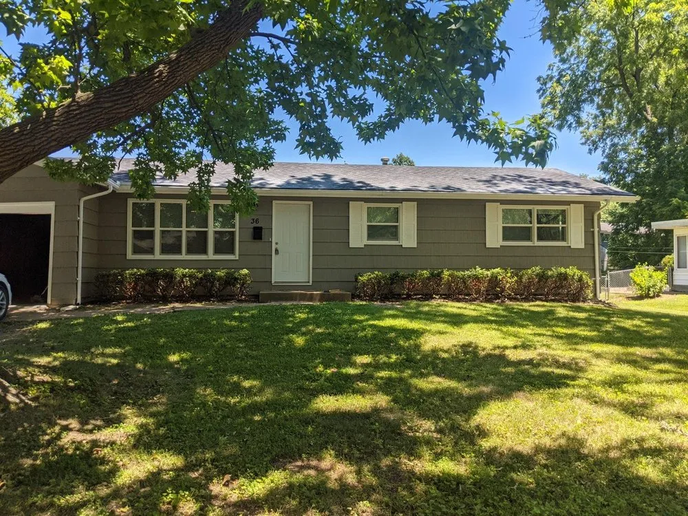 Reliable lawn mowing service experts serving Granite City, IL - Warden Interiors and Exteriors