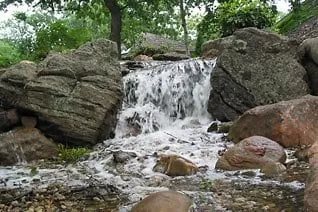 Local residential landscaping experts serving Kansas City, MO - Wardrip Landscaping