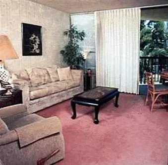 Local outdoor landscaping for year-round maintenance across Kansas City, MO - Wardrip Landscaping