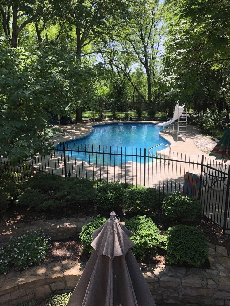 Custom yard maintenance experts serving Kansas City, MO - Wardrip Landscaping