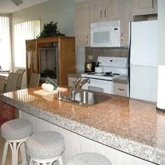 Trusted lawn care service in Kansas City, MO by Wardrip Landscaping