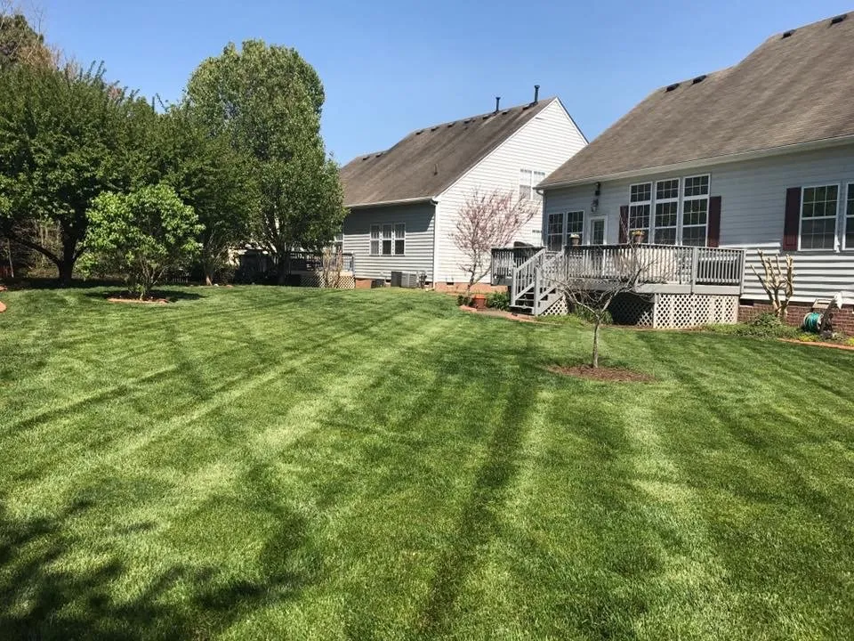 Trusted lawn mowing service experts serving Urbanna, VA - Ward's Grade A Landscaping