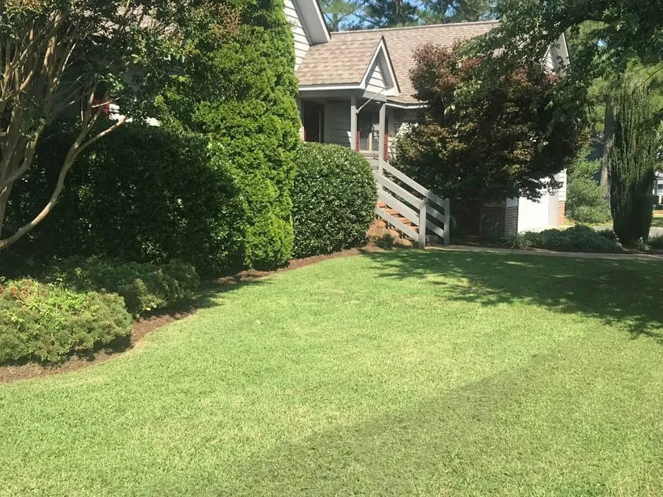 Expert residential landscaping experts serving Urbanna, VA - Ward's Grade A Landscaping