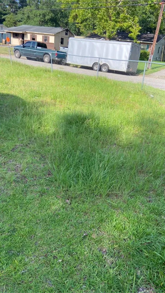 Affordable residential landscaping in Mobile, AL - Wards landscaping And Maintenance