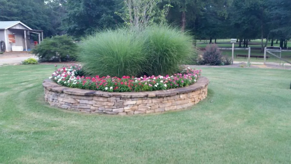 Local outdoor landscaping experts serving Flovilla, GA - Wards Landscaping