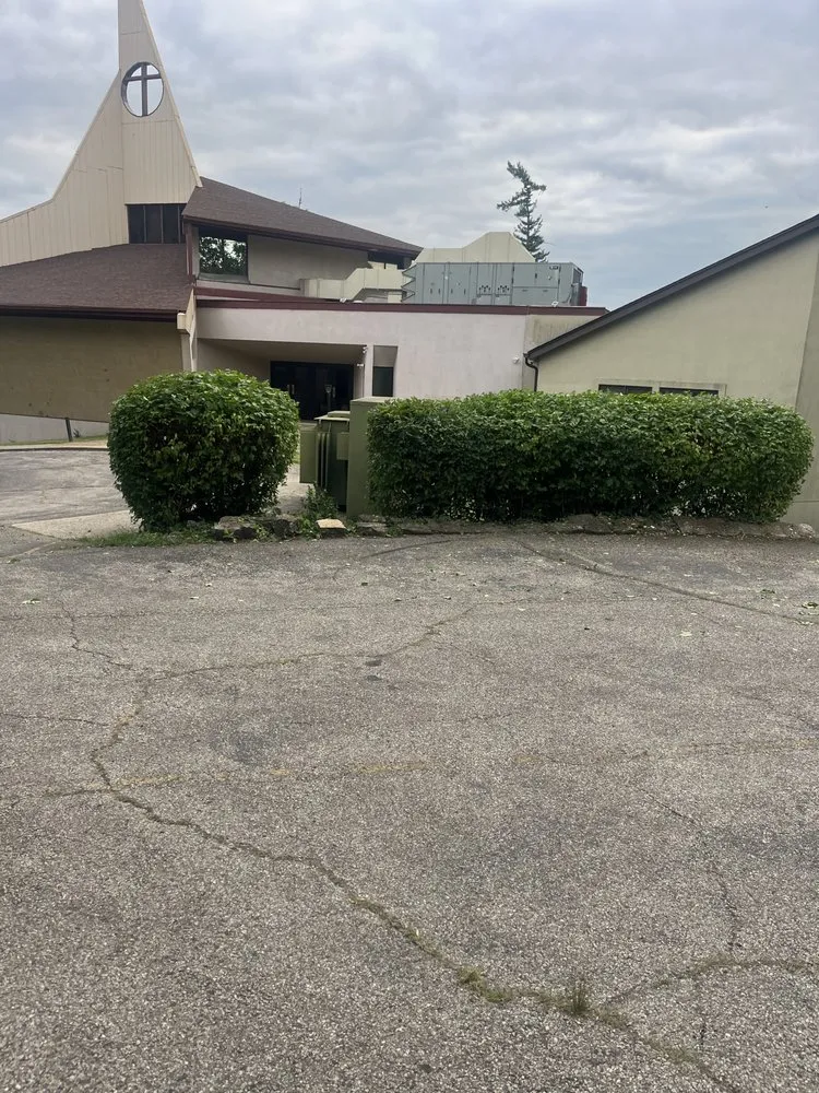 Custom landscaping services in Cincinnati, OH - Wards Lawn & Landscaping