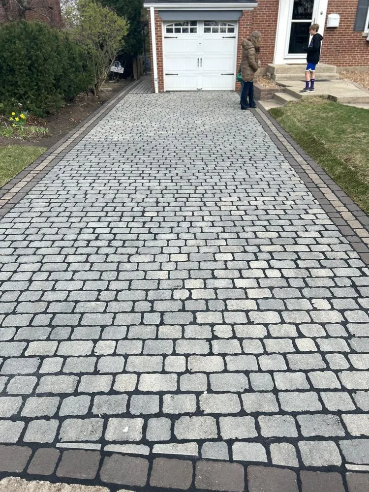 Custom landscaping services in Naperville, IL - Ware Landscaping & Snow Removal